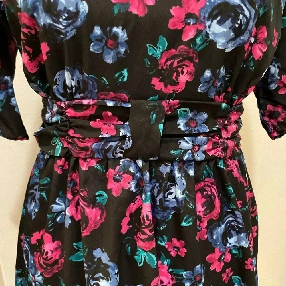 *EUC* Retro Xhiliration Low back Belted Flower A-line dress - Picture 3 of 6